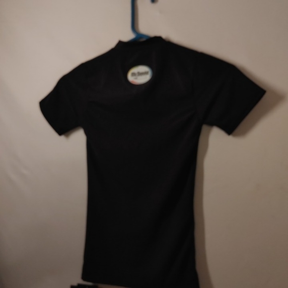 McDavid Performance Black Short Sleeve Body Shirt Youth Size Medium NWT.Chest - Picture 12 of 12